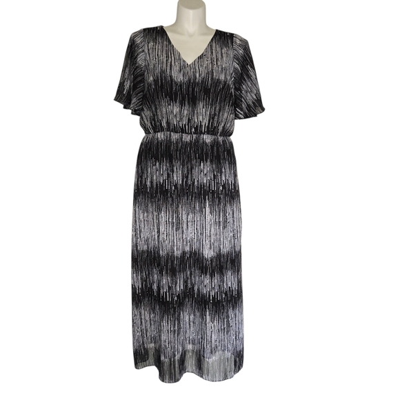 Lane Bryant Black and Geo Pattern Maxi Dress - Picture 1 of 7